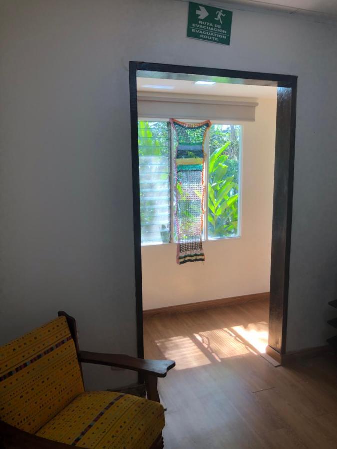 アラフエラ Airport Rio Segundo Studio Bed & Breakfast エクステリア 写真