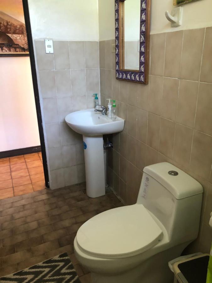 アラフエラ Airport Rio Segundo Studio Bed & Breakfast エクステリア 写真